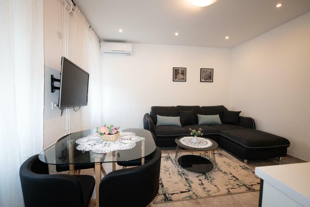 Apartment Emili Opatija Buitenkant foto
